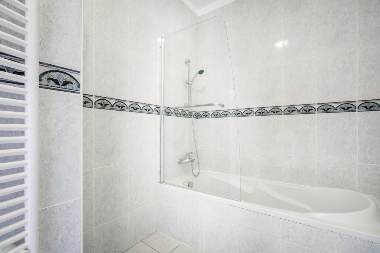Bpr Soho Boutique Home With Ac بودابست المظهر الخارجي الصورة