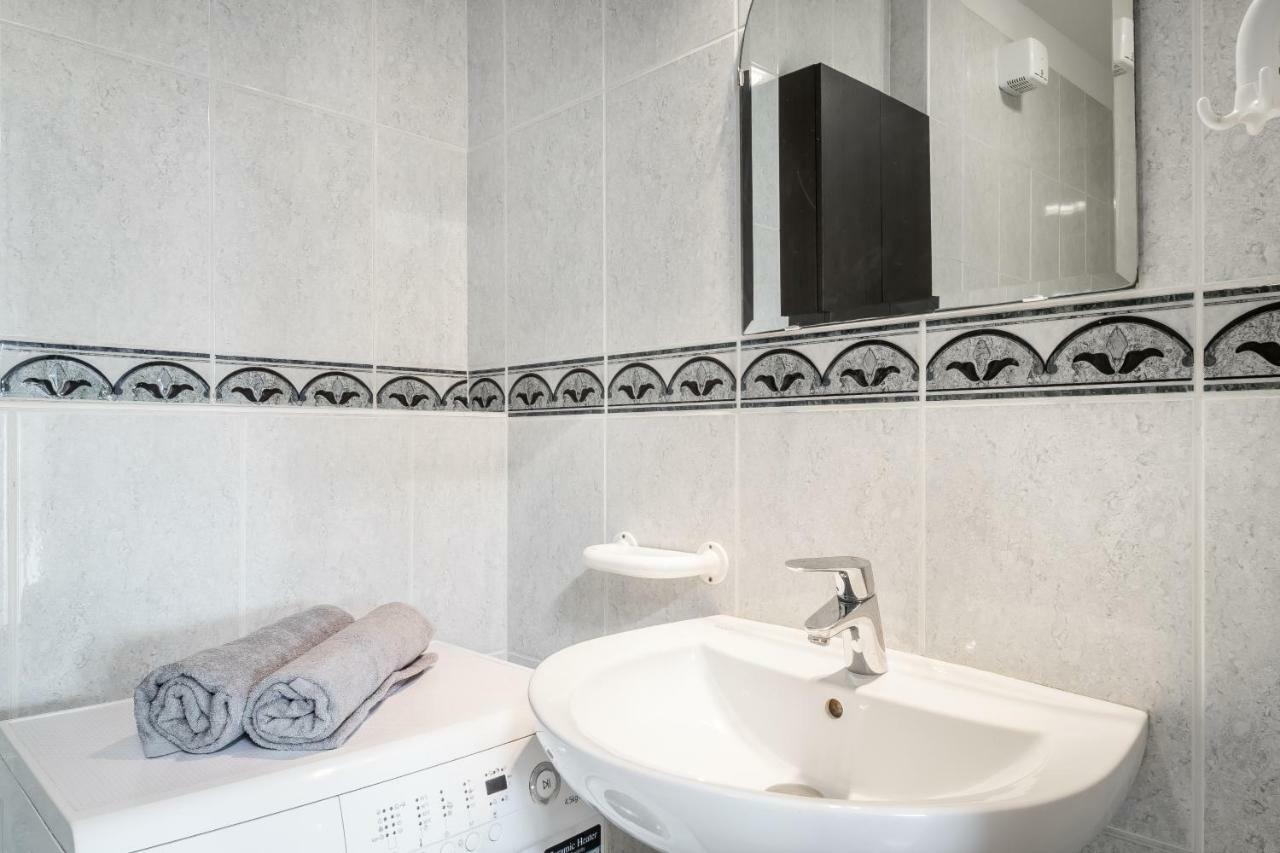 Bpr Soho Boutique Home With Ac بودابست المظهر الخارجي الصورة